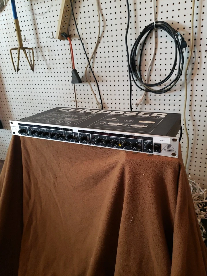 Behringer Composer.MDX2100 Audio Interactive Dynamics CPU. Pre-Owned .Tested. - Image 1 of 4