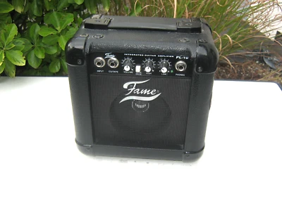 Fame Integrated Verstärker Guitar Megatone Model PL-10 - Bild 1 von 4