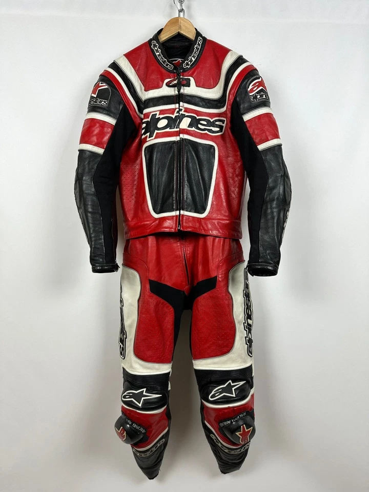 Terno de Moto Masculino Alpinestar Couro Profissional Superbike Tamanho 50 - Imagem 1 de 4