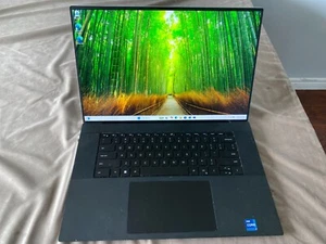 DELL XPS17 9720 LAPTOP i7-12700H Win11 Pro, Protective shield, & Keyboard cover - Picture 1 of 16