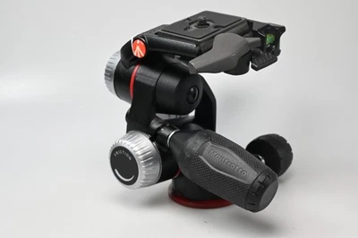 Cabezal inclinable/panel de 3 vías con engranaje Manfrotto XPRO MHXPRO-3WG #G900 Foto 1 de 4