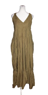 Vestido maxi Free People verde oliva sem mangas gola V bolsos traseiros amarrados tamanho M - Imagem 1 de 2