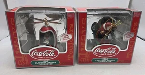 COCA COLA 2000 Serie Platino Colección Adornos Navideños Set De 2 Nuevo En Caja - Imagen 1 de 7