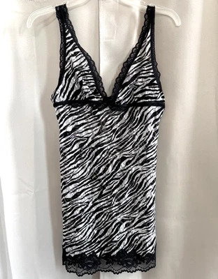 Vestido Victoria's Secret Muy Sexy Sin Mangas Grande Y2K Babydoll Estampado Cebra Malla 18522 Foto 1 de 4