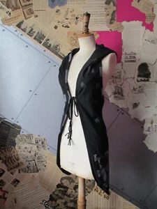 Weste mit Kapuze Überwurf Cape Schwarz Schnürung Taschen SERES CLOTHING One Size - Bild 1 von 17