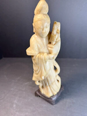Jabonera china tallada de colección Guanyin Kwan Yin escultura 11,5" de alto Foto 1 de 4