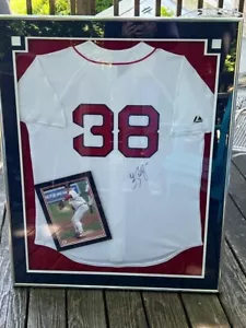 Curt Schilling Signed Boston White Baseball Jersey (FRAMED) - Picture 1 of 4