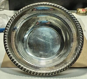 FB Rogers Sterling Silver 6.5" Round Gadroon Edge Pierced Dish NO MONOS 70g  - Picture 1 of 10