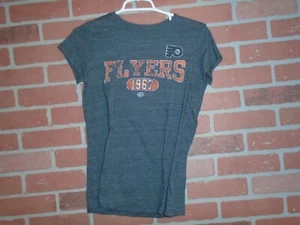 PHILADELPHIA FLYERS TSHIRT GIOVANE RAGAZZA GRANDE IN BUONE CONDIZIONI - Foto 1 di 4