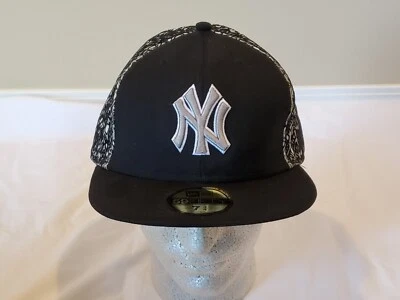  New Era  New York Yankees 59FIFTY MLB  Embroidered Fitted Cap Hat Black & Gray  - Image 1 of 4