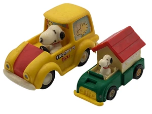 2-Aviva 1958 Peanuts Snoopy Plastic Snoopy Taxi & Green Dog House Truck Diecast - Picture 1 of 13