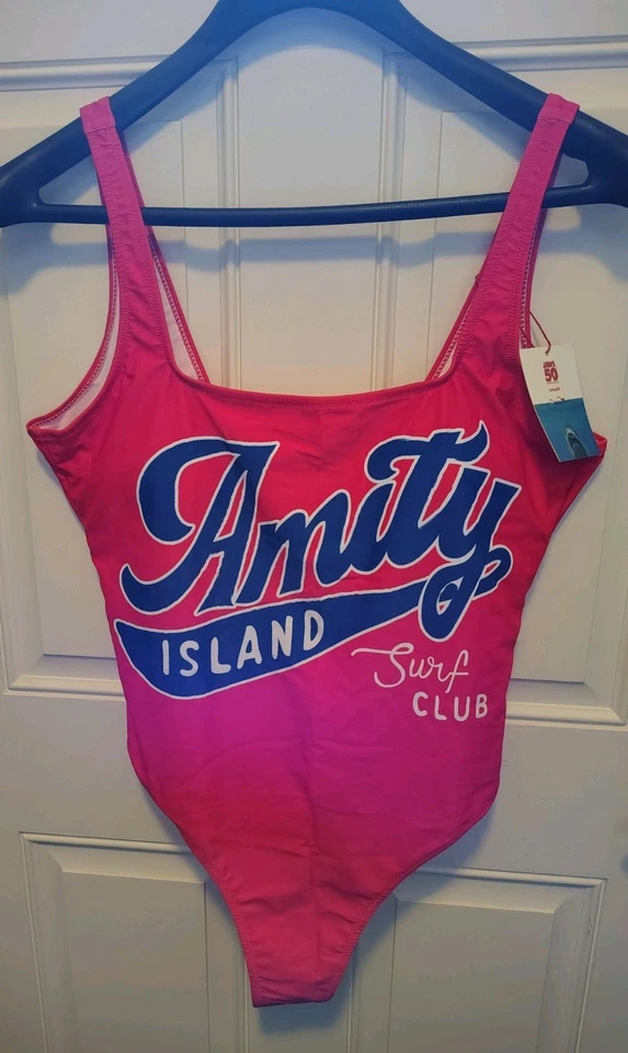 Nuevo con etiquetas Traje de baño Cakeworthy Jaws 50 aniversario Amity Island talla 3x $44,95 venta al por menor Foto 1 de 4