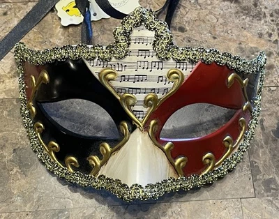 Italian Carnivale Opera Mask Hand Painted From Venice Italy. Beautiful Vintage.. - Image 1 of 4