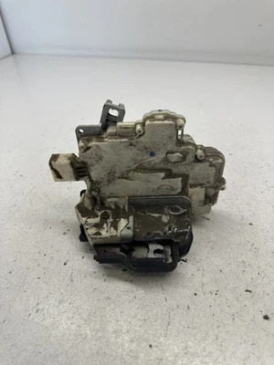 Cerradura puerta trasera izquierda audi a4 s4 b7 8e 8h 2007 8e0839015aa dra48586 Foto 1 de 4