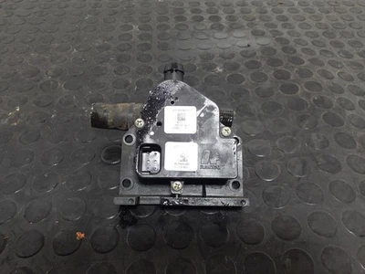 TESLA MODEL X Water Pump 2015-2023  - Image 1 of 4
