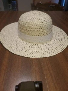 Garden Hat - Easter Hat - Girls  - Picture 1 of 9