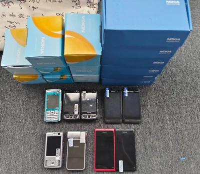 Nokia N95 N95/8G N8 N9 N93i N93 Button phone or flip phone,smartphone lot - Image 1 of 4