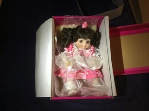 Marie Osmond "Paper Roses" Tiny Tot Doll C107673 - Picture 1 of 3