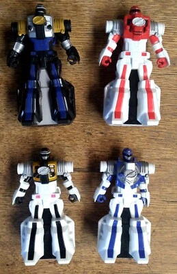 4 BANDAI 2006 POWER RANGERS OPERATION OVERDRIVE TRIPLE MEGAZORD 6" FIGURES NM+ - Image 1 of 4