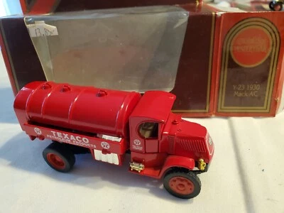 Matchbox , Models of Yesteryear , Y23 Mack Tanker "Texaco" Zahnradfelge 10 mm - Bild 1 von 3
