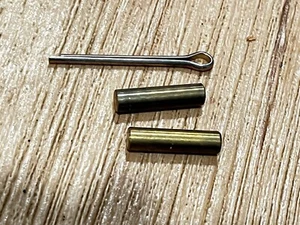 Cosom # 6 Pkg of 2 Shear Pins & 1 Cotter Pin - Picture 1 of 2