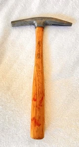 Unique Vintage C.S. Osborne & Co. Upholstery Tack Hammer Split Tail - Picture 1 of 11