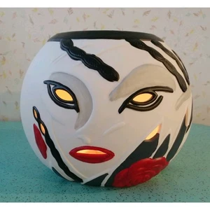 Candelabro Vintage Años 80 90 Cara Blanco Negro Rojo Raro 6" Alto - Imagen 1 de 6