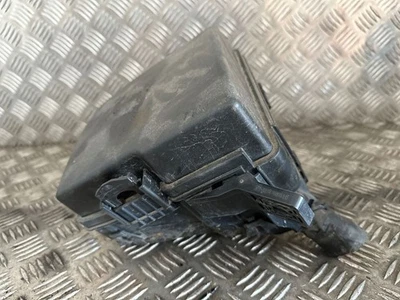 KIA Sorento 2014 Diesel Fuse Box 912402p063 FOM103051 - Image 1 of 3