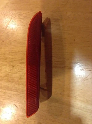 Reflector de parachoques trasero derecho Honda Insight 2010-13 OEM hecho en Japón bonito Foto 1 de 4