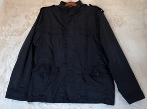 GAP Herren Regenjacke mit Kapuze Gr. XL schwarz weiß Schulter Schulter Schulterklappen Full Zip Futter - Bild 1 von 14