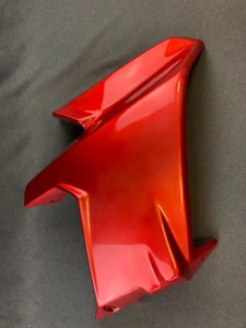 APRILIA CAPONORD 1000 ETV 2001-2003 CARENADO R/H ROJO AP8158047 - NUEVO - Imagen 1 de 3