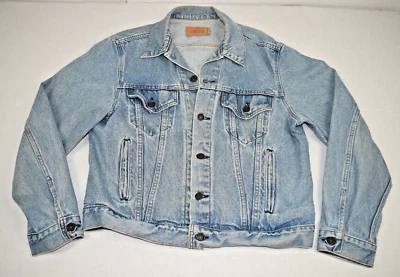 Vintage Levi's Type III Trucker Jacket Size M/L 80s Blue Light Wash Made in USA - Image 1 of 4