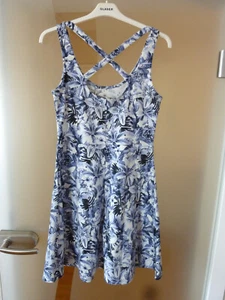 H&M Stretch Sommerkleid Gr. 38 weiß Blau Strandkleid Top Zustand - Bild 1 von 2