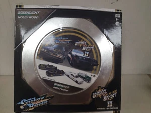SMOKEY & BANDIT I & II 4 CARS SET LIMITED EDITION HOLLYWOOD 1:64 GREENLIGHT - Imagen 1 de 3