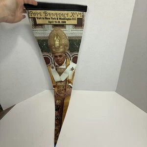 2008 Pope Benedict XVI 29 Pendant Flag Visit to New York and Washington Church - Picture 1 of 7