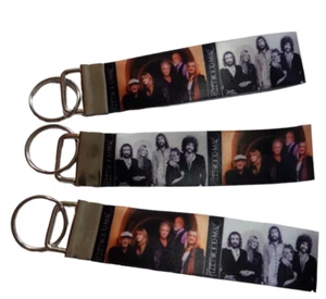 Fleetwood Mac Music Group Band Rock Pop Folk Keyring Key Fob Handmade Fun Gift - Picture 1 of 3