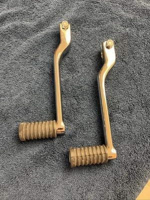 Harley Davidson Street Glide 2019 palancas de cambio (2) Foto 1 de 4