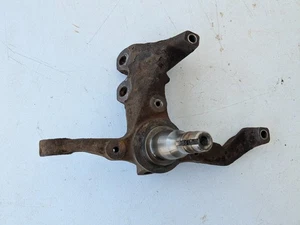1987 1988 1989 1990 1991 1992 1993 Mustang V8 5.0L Front Spindle Knuckle LH Side - Picture 1 of 9