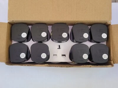 Box Of 19 Knightsbridge 13A Rough Use UK Plug Top (Quick fix) Black SN2135B - Image 1 of 4