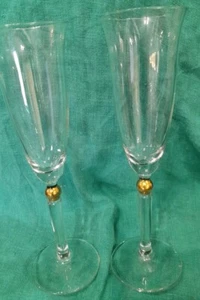 2 Beautiful Champagne Flutes With Gold Ball In Stem Wedding Ready 9 1/4 Inches - Picture 1 of 6