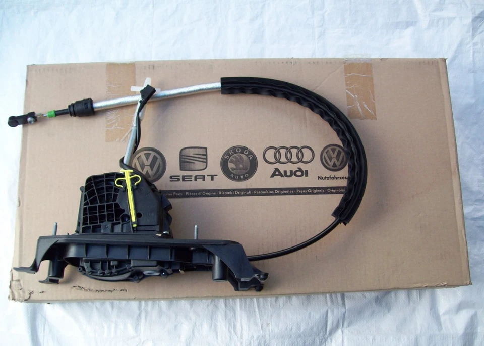 VW GOLF VII 5G MK7 Gear Selection Mechanism RHD 5Q2713025J NEW GENUINE - Image 1 of 4