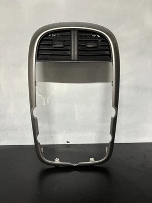 Chevrolet Malibu 2013-2016 tablero central radio interruptor ventilación bisel 2014 Foto 1 de 4