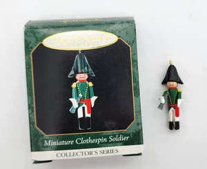 Vintage 1999 Hallmark Miniature Mini Ornament Clothespin Soldier French Officer - Picture 1 of 3