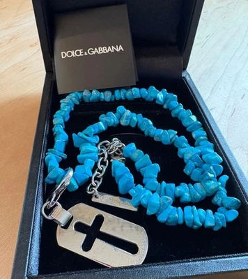 Collana Dolce & Gabbana perle turchesi argento croce placca ciondolo con scatola - Immagine 1 di 4