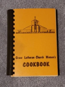 1983 Berllin, Wisconsin GRACE ENGLISH LUTHERAN CHURCH 50th Anniv COOKBOOK Spiral - Picture 1 of 10