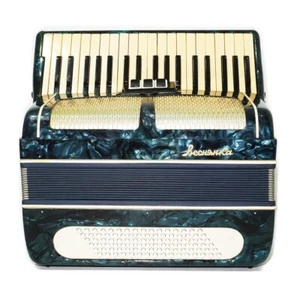 Folk Piano Accordion Vesnyanka made in Ukraine 96 Bass Buttons, New Straps 2273 - Picture 1 of 13