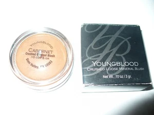 Rubor mineral suelto triturado Youngblood - Cabernet NUEVO - Imagen 1 de 6