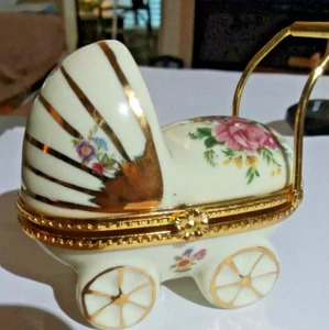 Formalities by Baum Bros Baby GOLD TRIMMED Carriage Floral Trinket Box DV70 - Picture 1 of 6