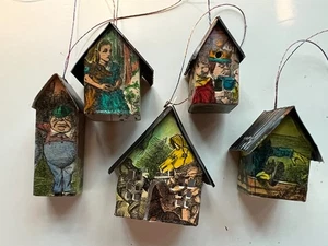 HANDMADE ALICE THROUGH THE LOOKING GLASS TINY HOUSE ORNAMENTS - SET OF 5 - Picture 1 of 7