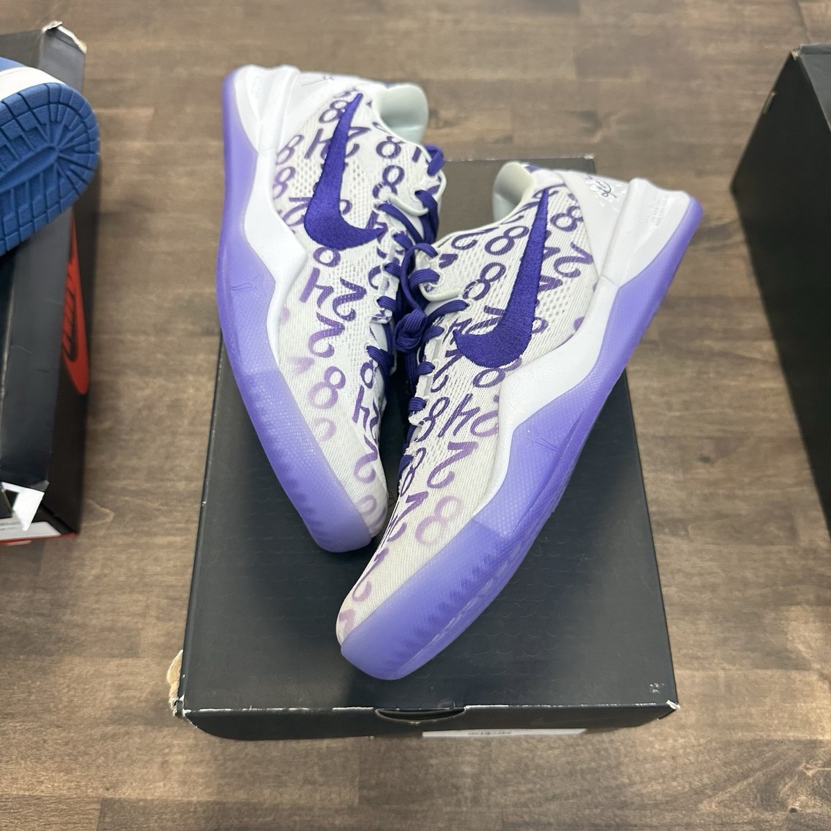 コービー8パープル 2/8発売｜Nike Kobe 8 Protro 
